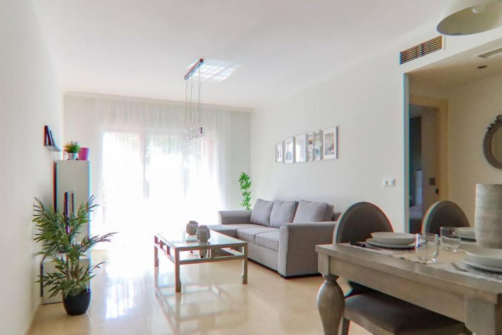 Oleholidays H. San Manuel 600 Mts. A La Playa Marbella Zewnętrze zdjęcie