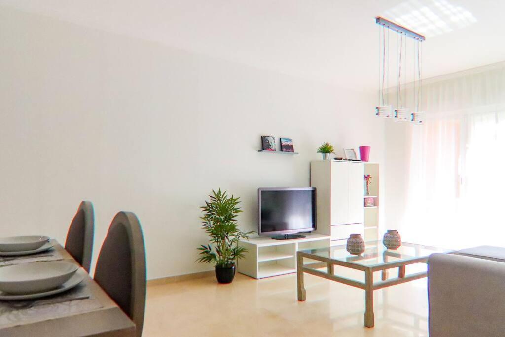 Oleholidays H. San Manuel 600 Mts. A La Playa Marbella Zewnętrze zdjęcie
