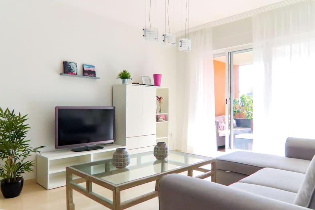 Oleholidays H. San Manuel 600 Mts. A La Playa Marbella Zewnętrze zdjęcie
